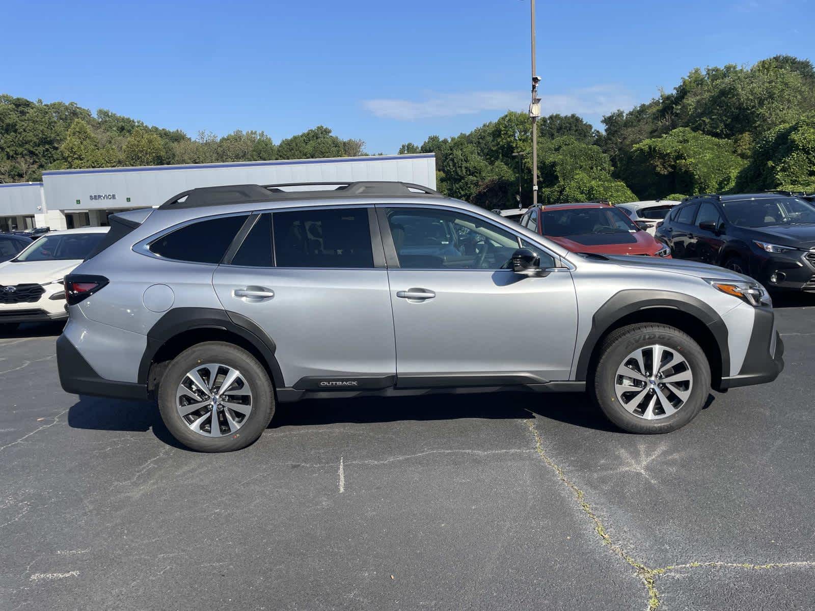 Thumbnail: 2025 Subaru Outback - 2