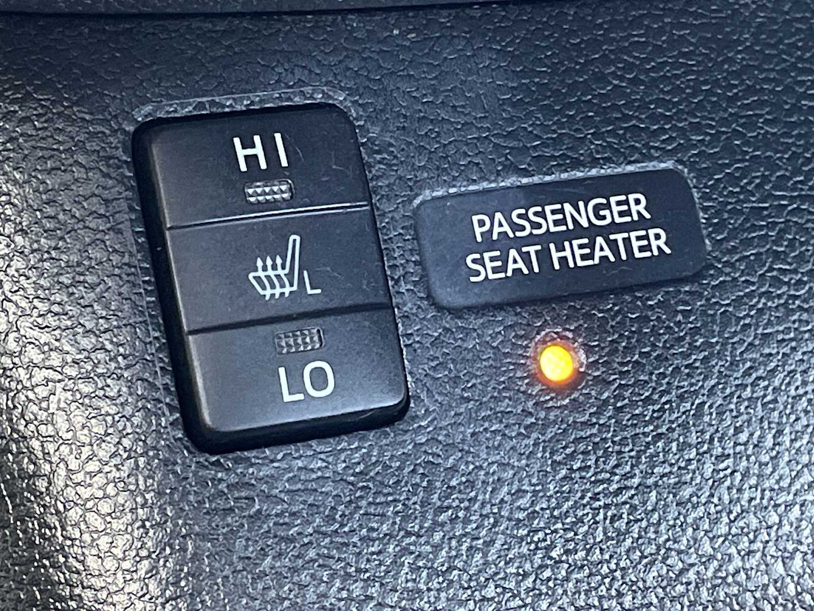 Thumbnail: 2016 Toyota Prius - 22