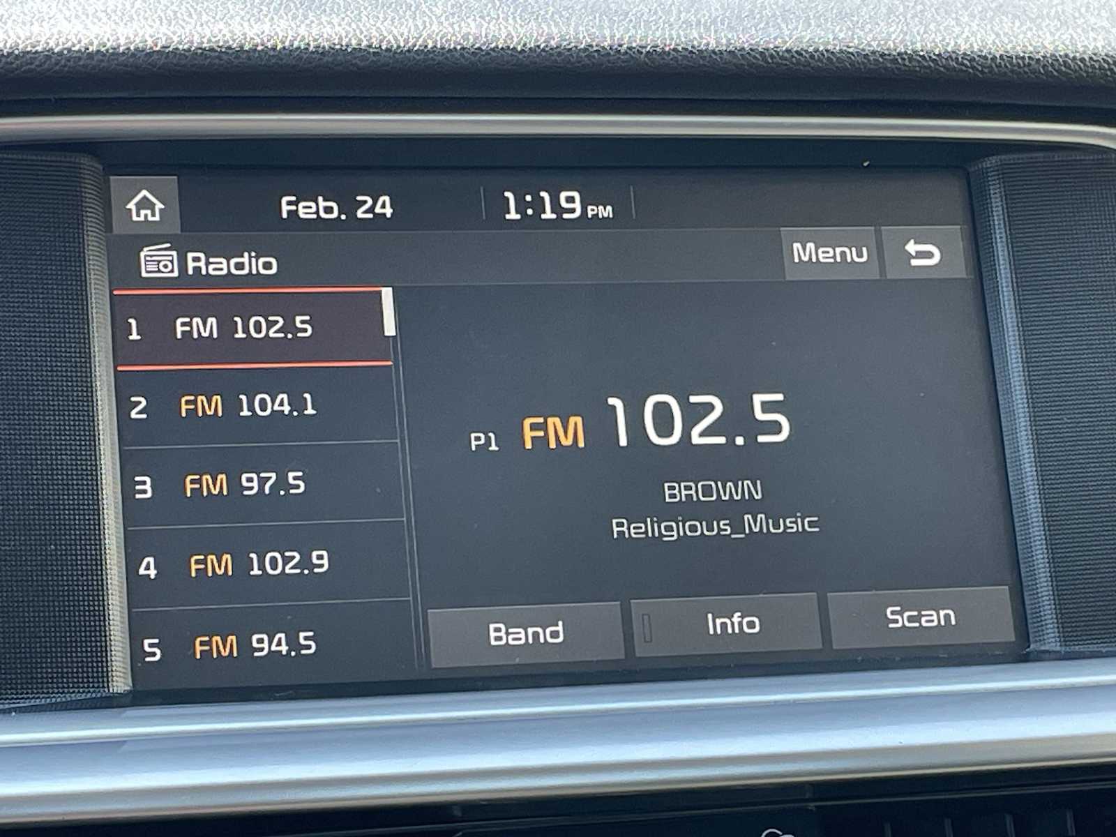 Thumbnail: 2020 Kia Optima - 19