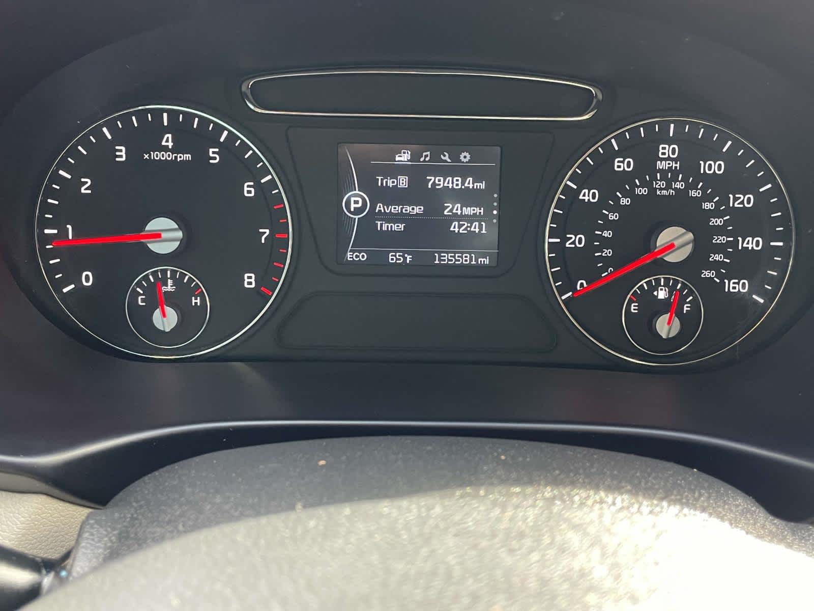 Thumbnail: 2017 Kia Sorento - 25