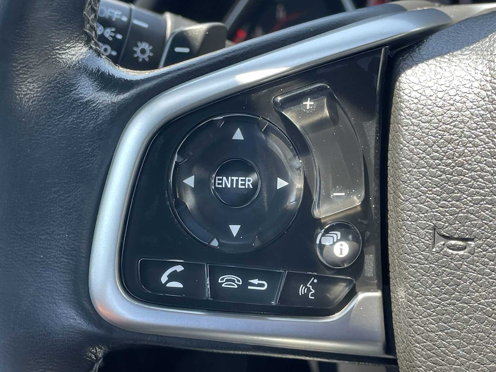 Thumbnail: 2019 Honda Civic - 14