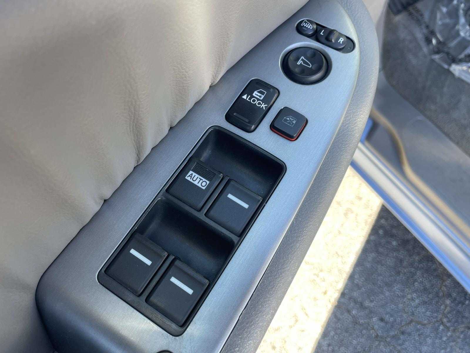 Thumbnail: 2008 Honda Odyssey - 24