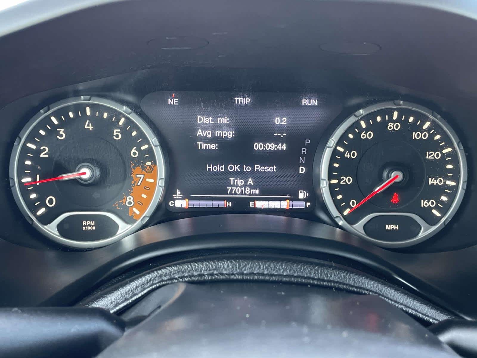 Thumbnail: 2016 Jeep Renegade - 24