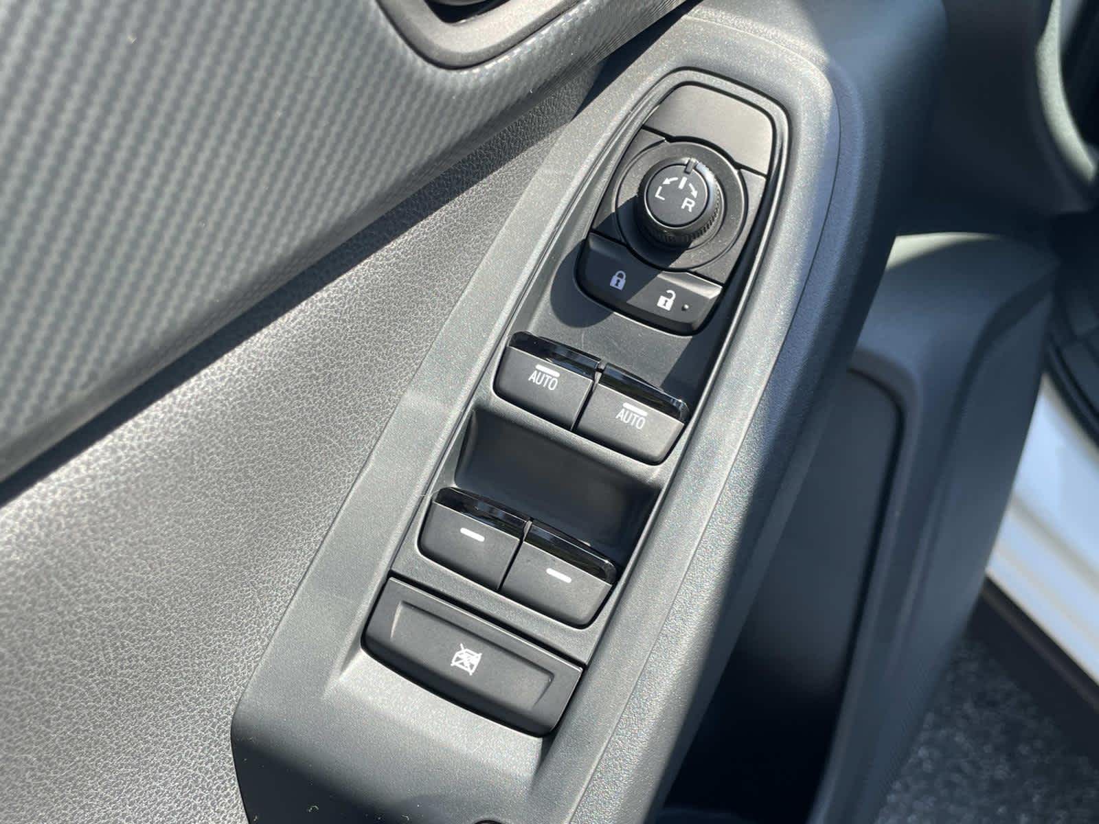 Thumbnail: 2025 Subaru Crosstrek - 8