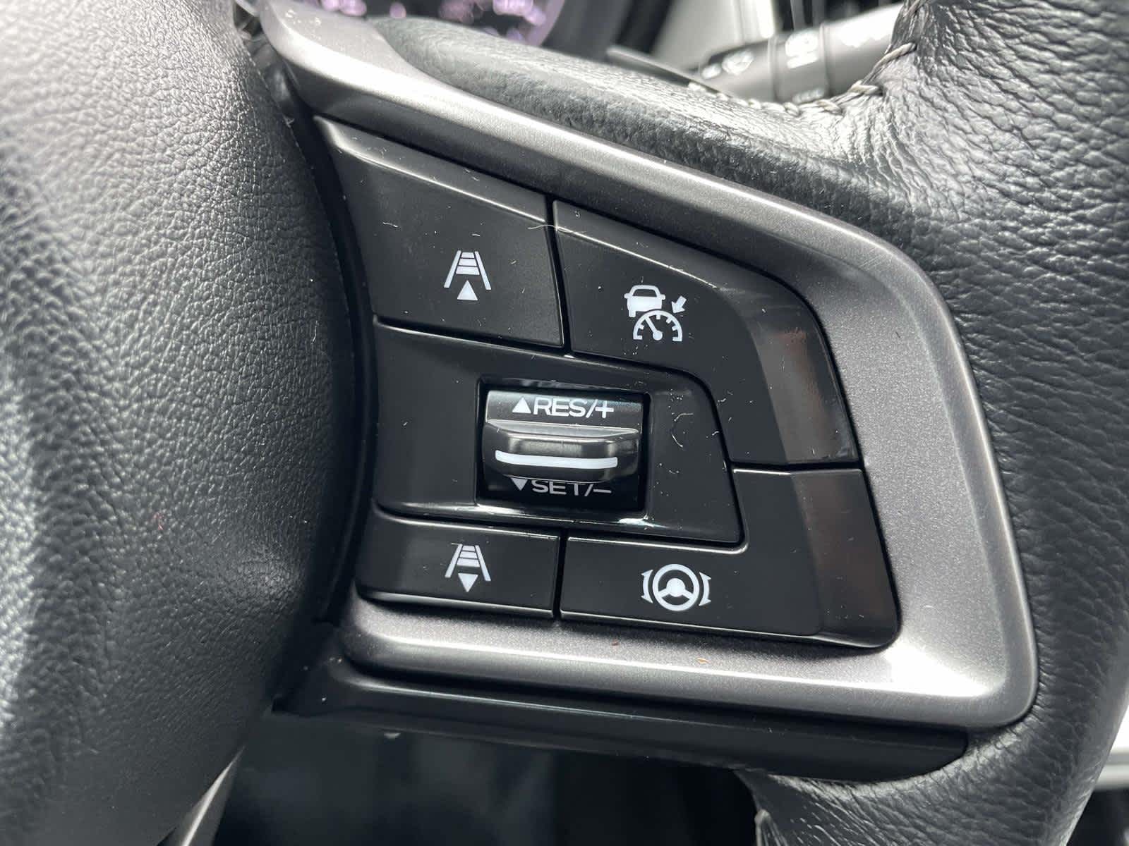 Thumbnail: 2022 Subaru Outback - 16