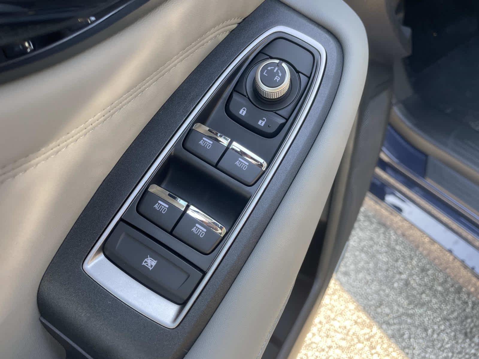 Thumbnail: 2025 Subaru Legacy - 8