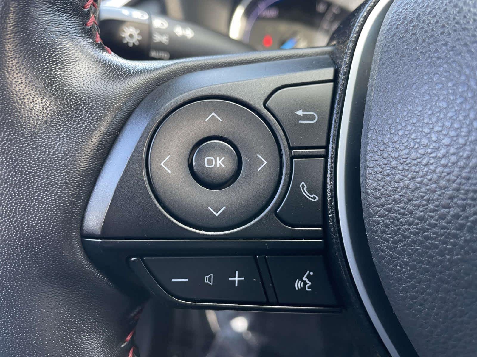 Thumbnail: 2023 Toyota RAV4 - 15