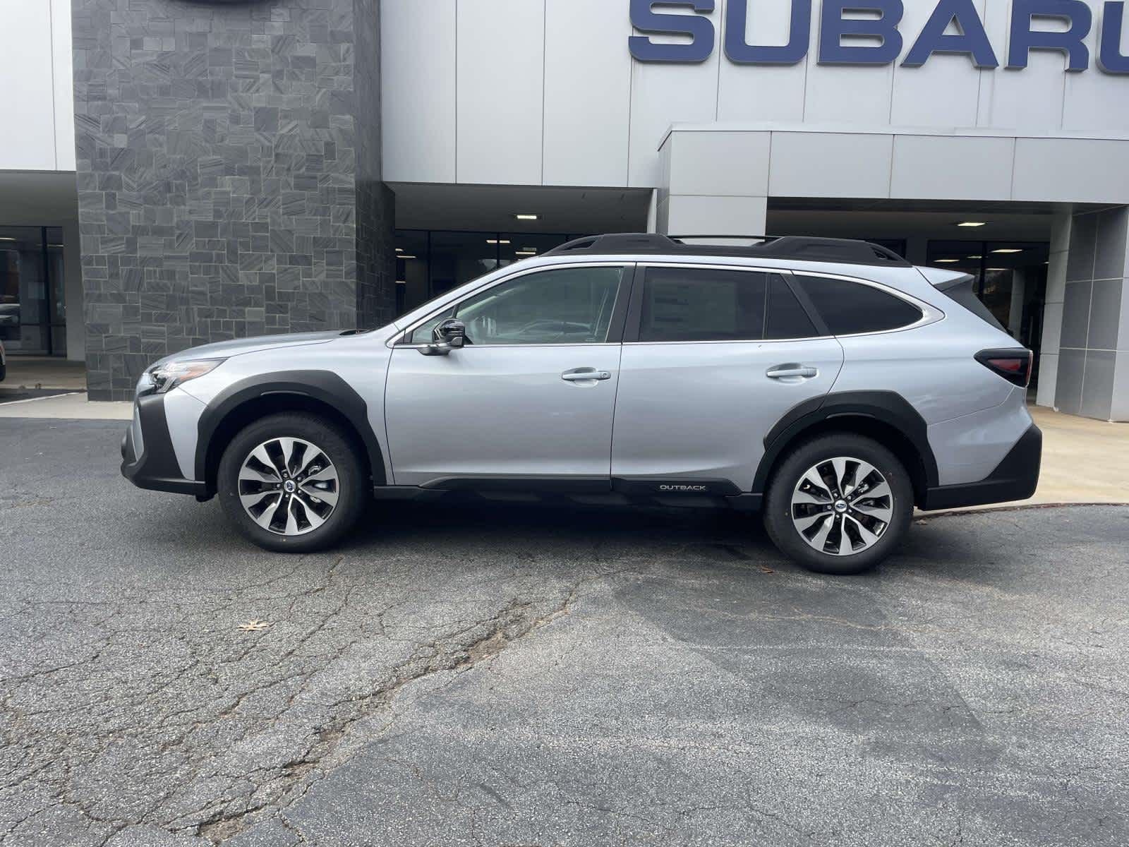 Thumbnail: 2025 Subaru Outback - 2