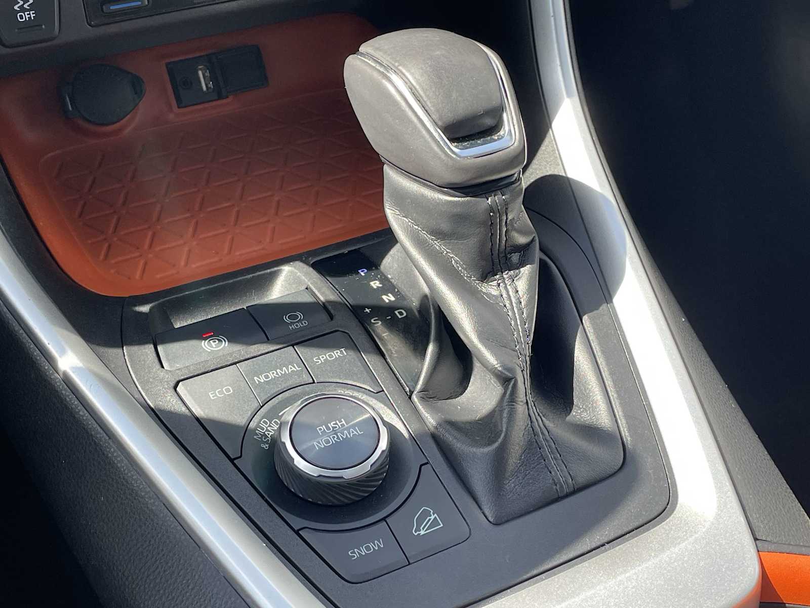 Thumbnail: 2019 Toyota RAV4 - 22