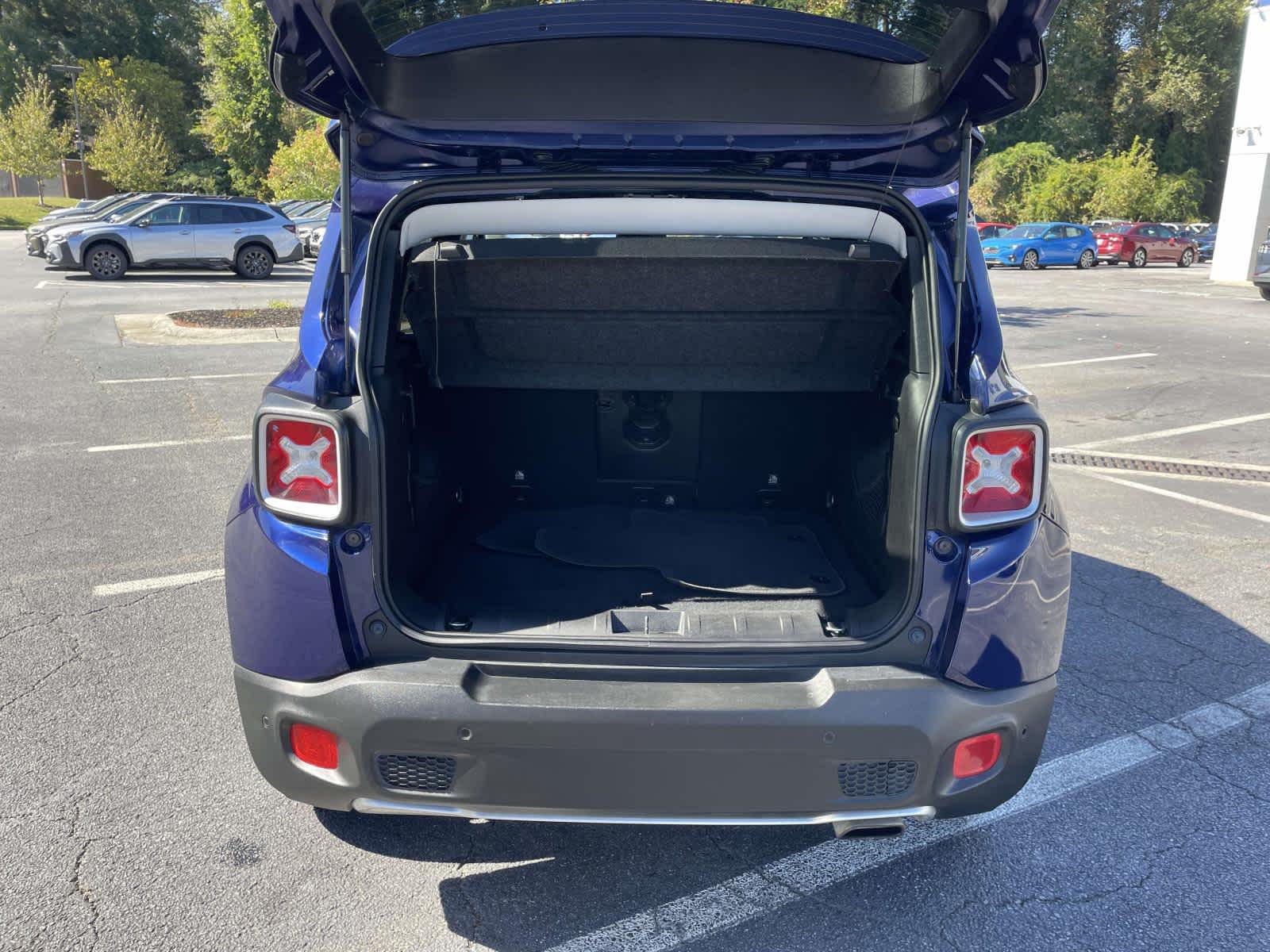 Thumbnail: 2018 Jeep Renegade - 4