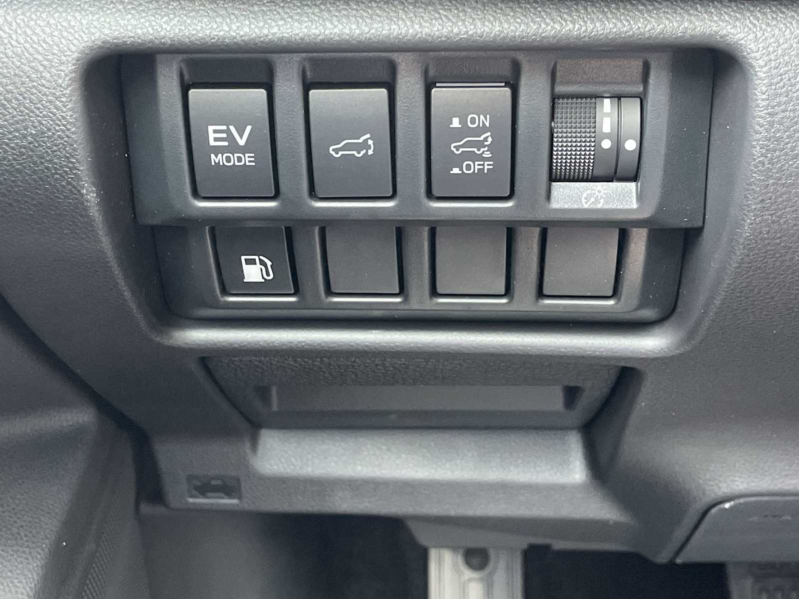 Thumbnail: 2026 Subaru Forester - 24