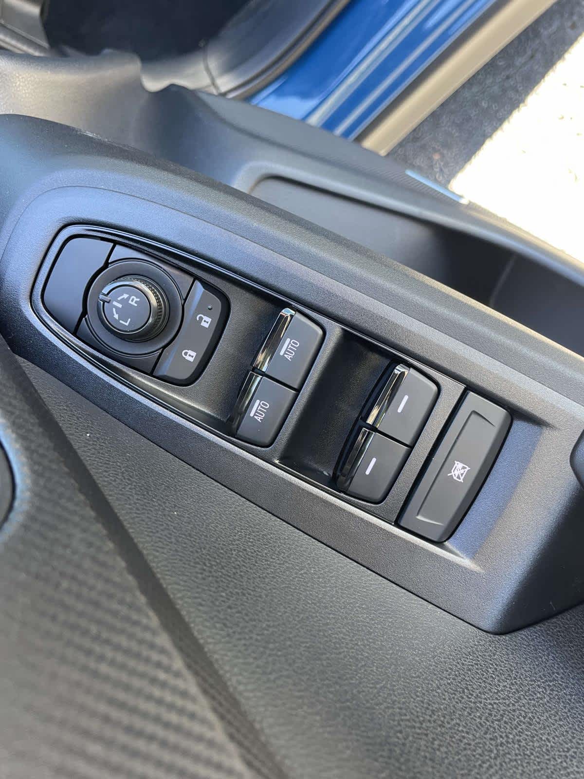 Thumbnail: 2025 Subaru Crosstrek - 9