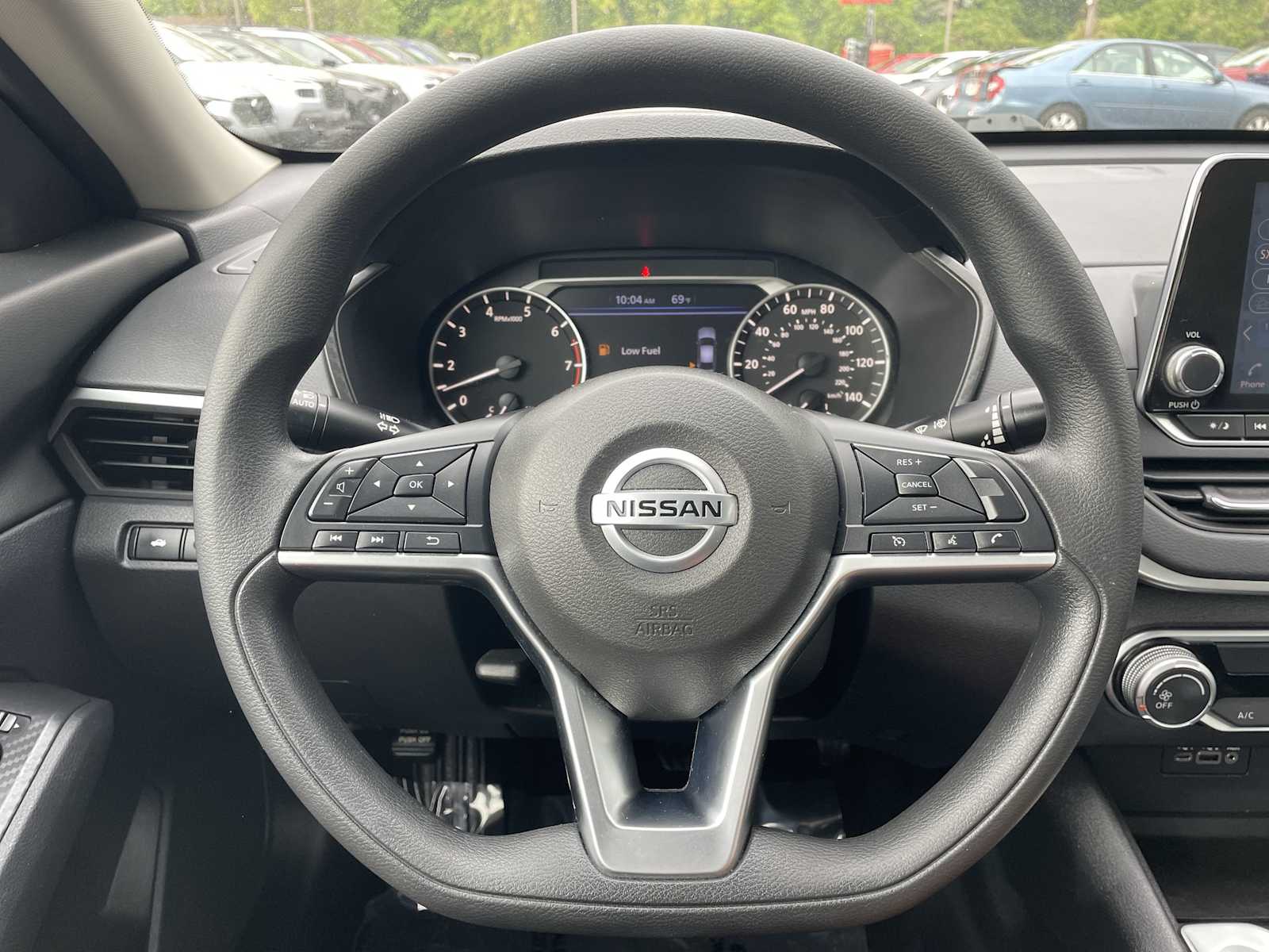 Thumbnail: 2020 Nissan Altima - 13