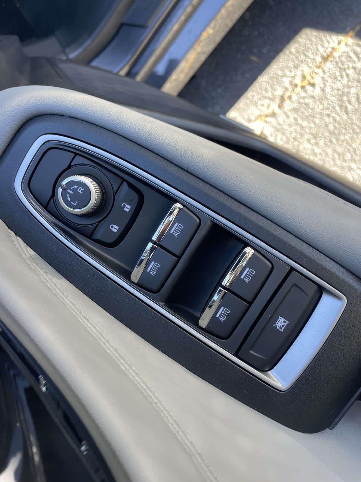 Thumbnail: 2025 Subaru Legacy - 9