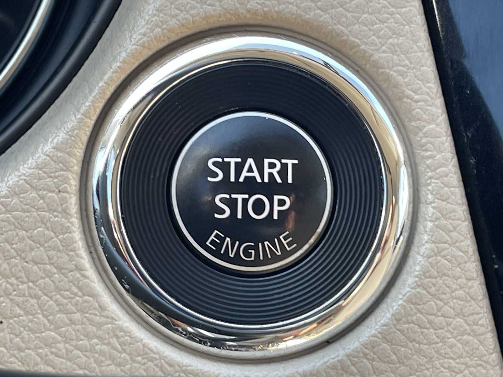 Thumbnail: 2016 Nissan Rogue - 18