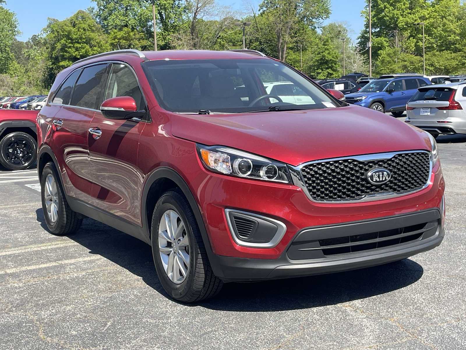 Thumbnail: 2017 Kia Sorento - 5