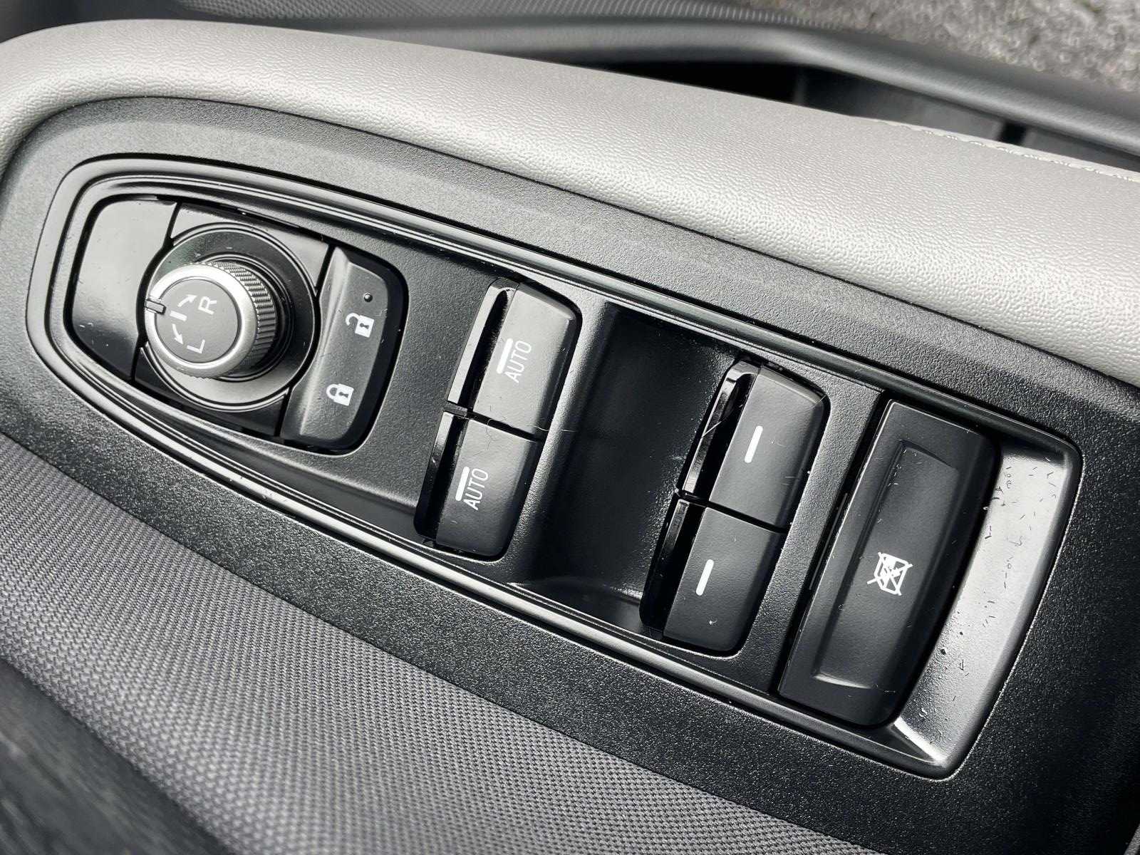 Thumbnail: 2022 Subaru Outback - 24