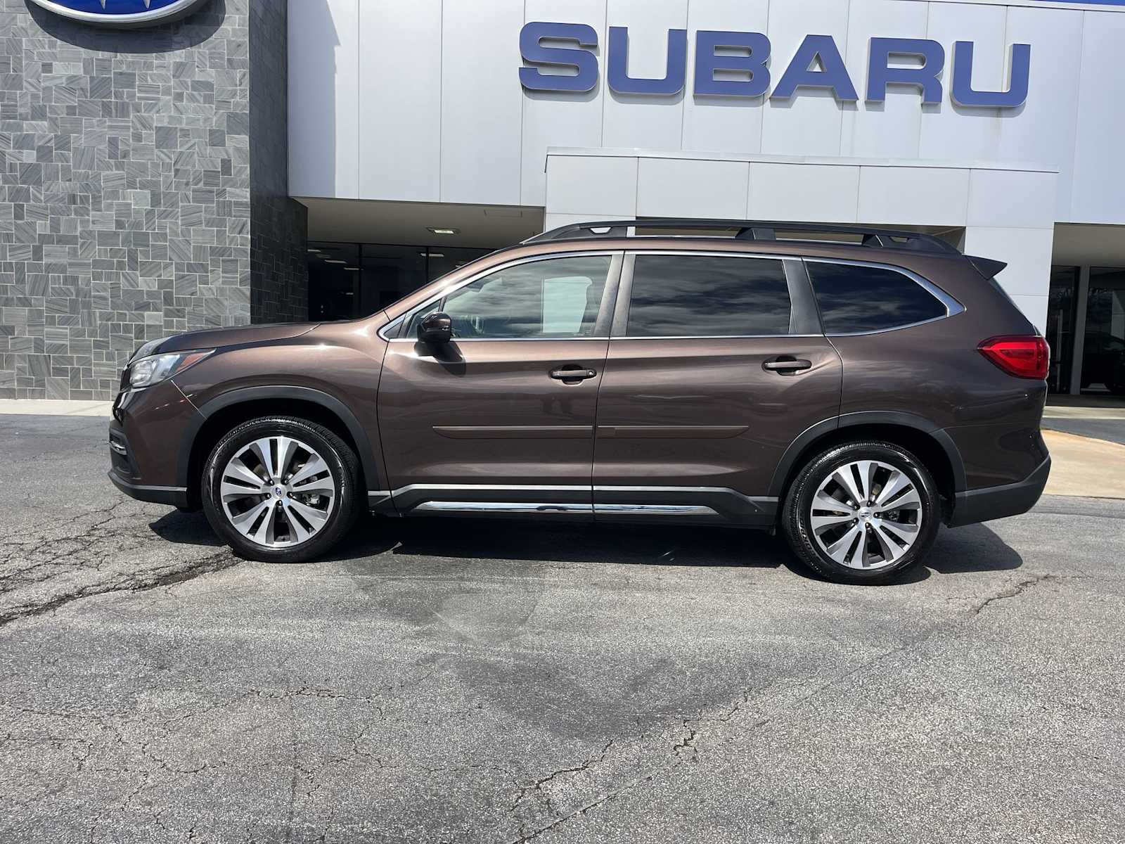 Thumbnail: 2019 Subaru Ascent - 2