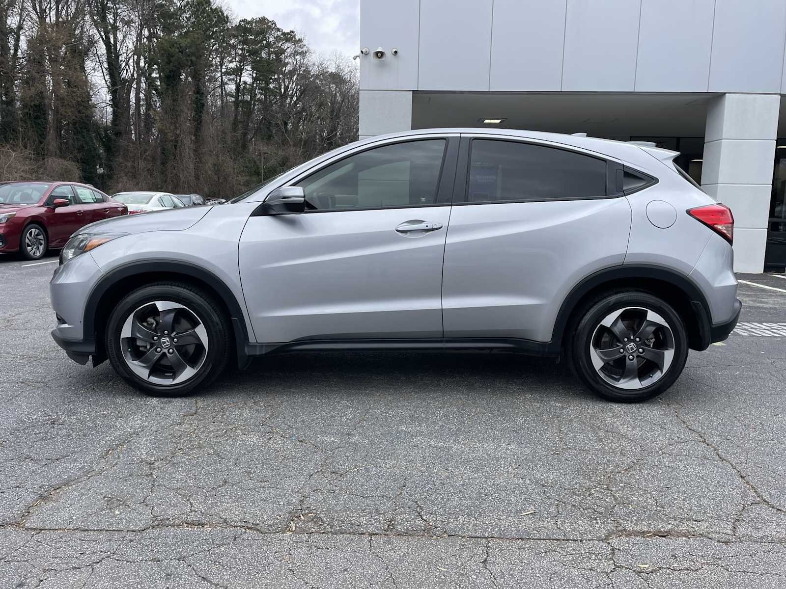 Thumbnail: 2018 Honda HR-V - 2