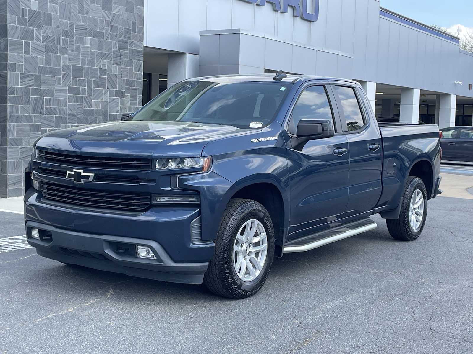 Thumbnail: 2019 Chevrolet Silverado 1500 - 1