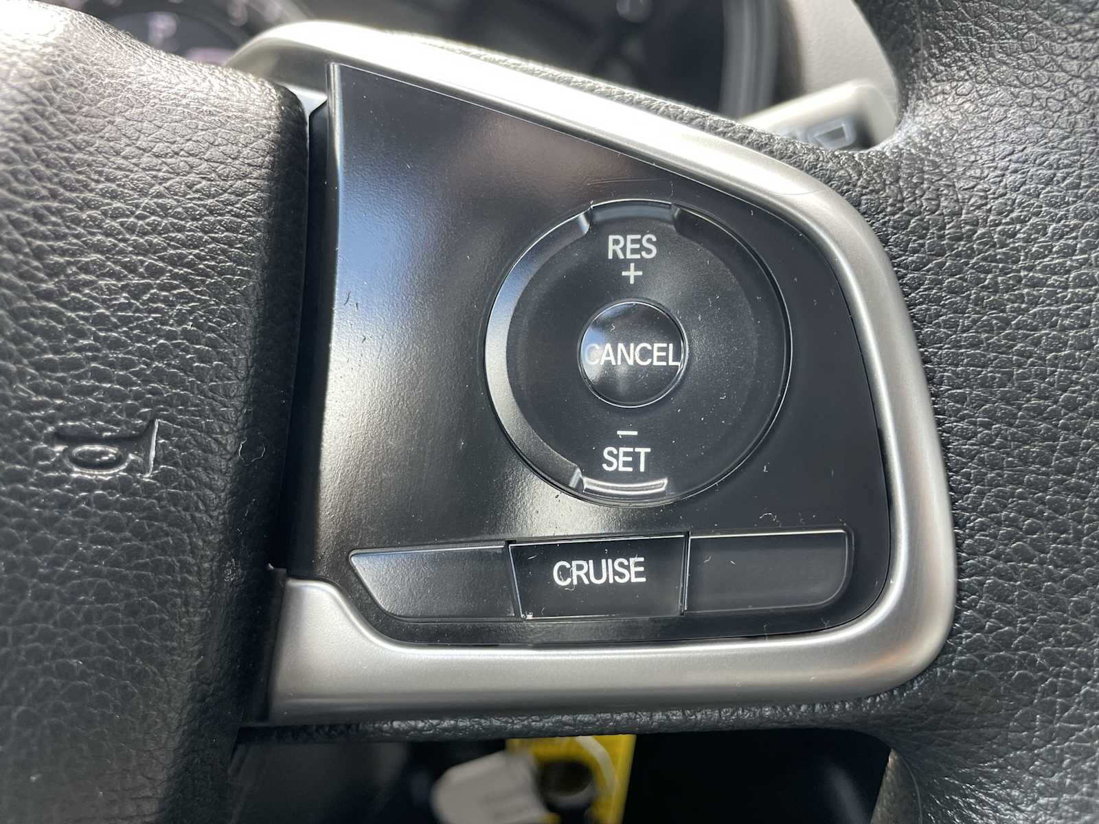 Thumbnail: 2018 Honda CR-V - 15