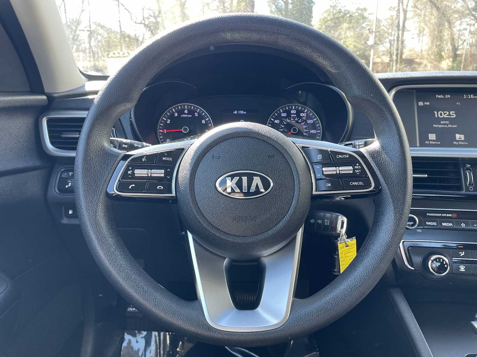 Thumbnail: 2020 Kia Optima - 14