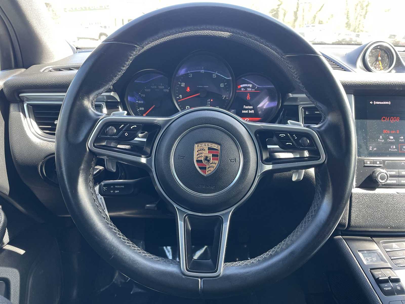 Thumbnail: 2018 Porsche Macan - 14