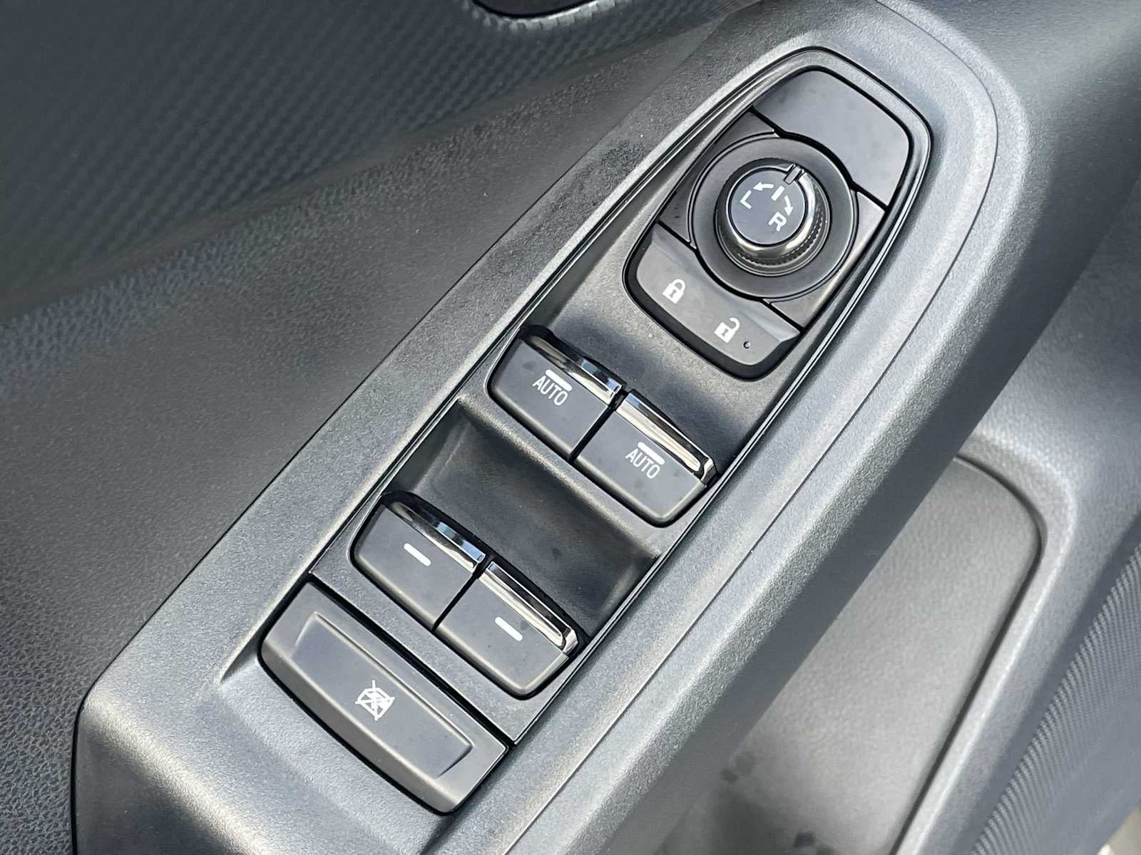 Thumbnail: 2025 Subaru Crosstrek - 13