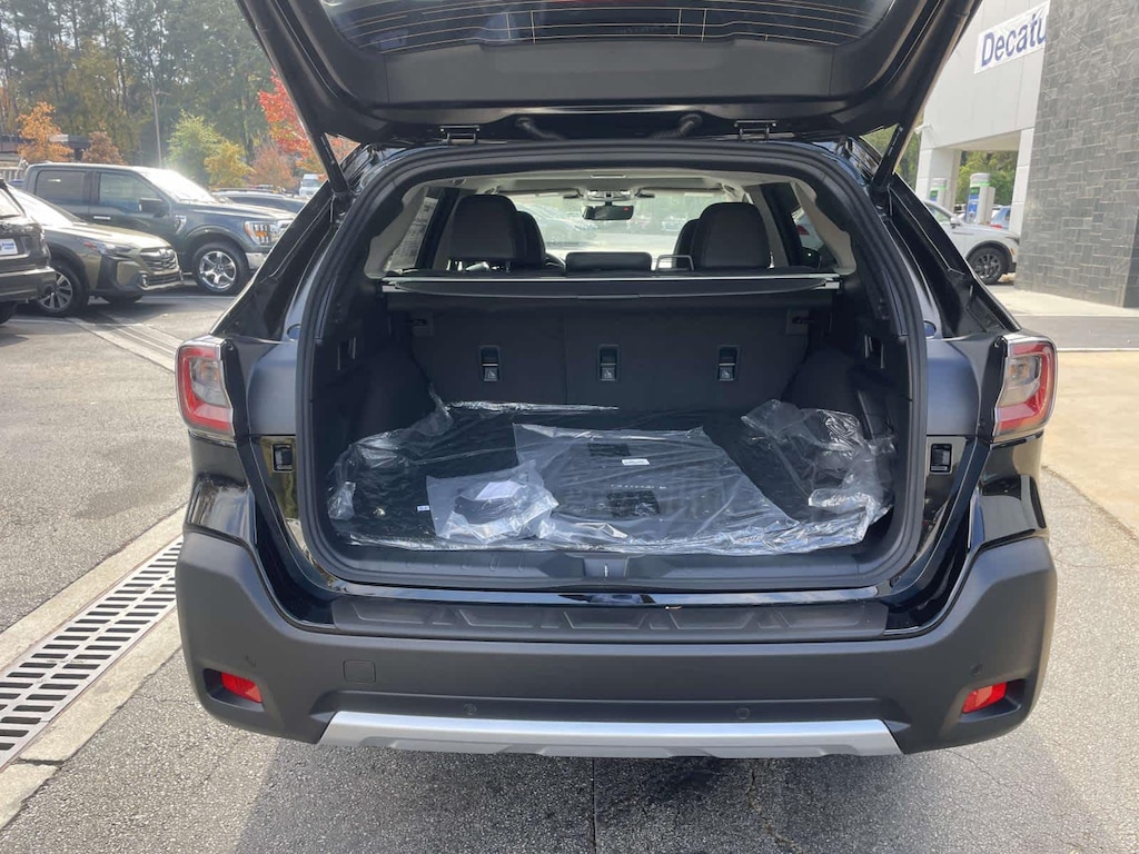 New 2025 Subaru Outback Limited SUV