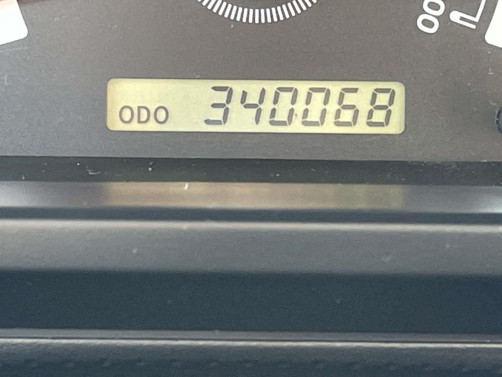 Thumbnail: 2013 Toyota FJ Cruiser - 25