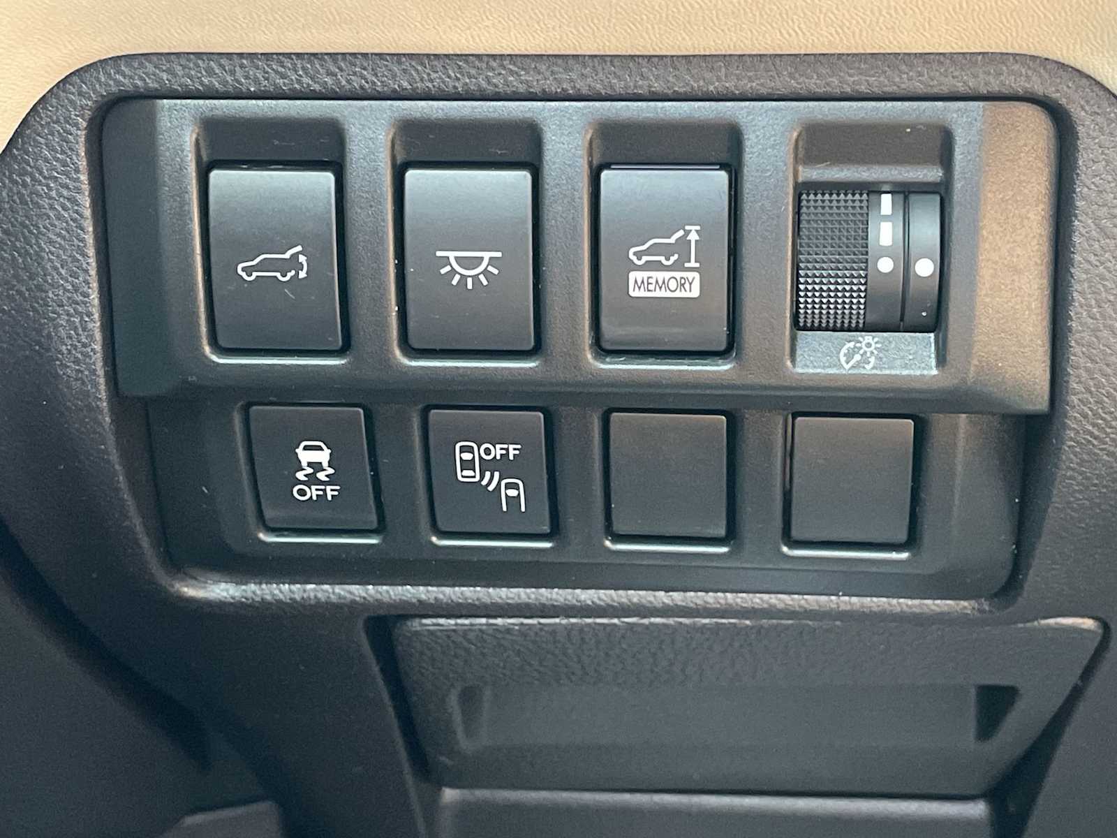 Thumbnail: 2020 Subaru Ascent - 27