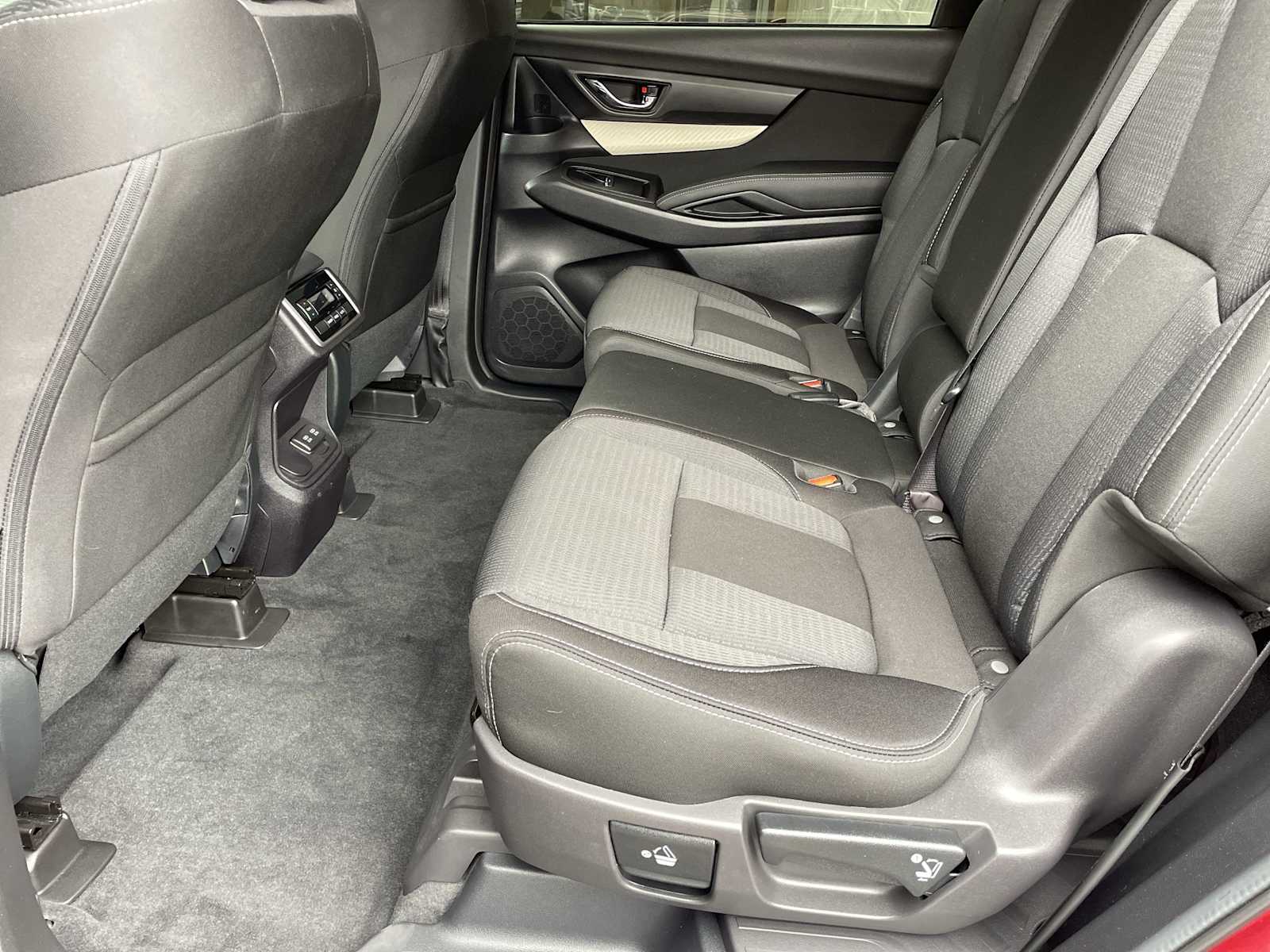 Thumbnail: 2022 Subaru Ascent - 9