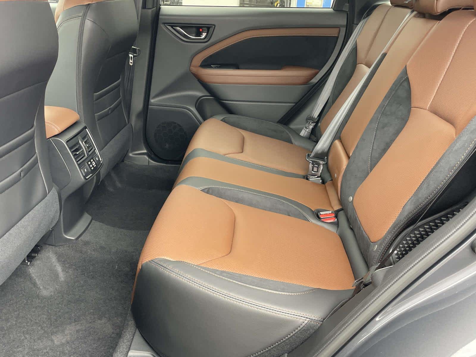 Thumbnail: 2025 Subaru Forester - 9