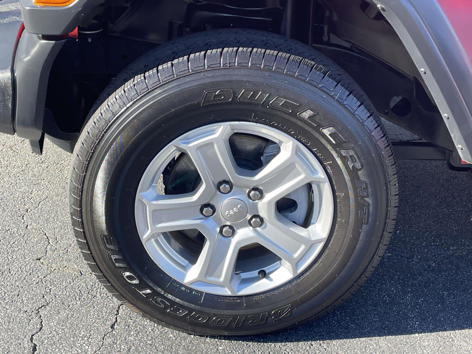 Thumbnail: 2020 Jeep Wrangler - 9