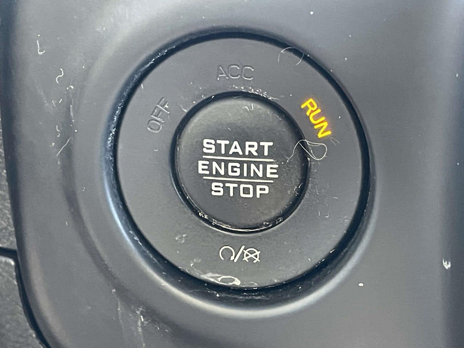 Thumbnail: 2020 Jeep Wrangler - 23