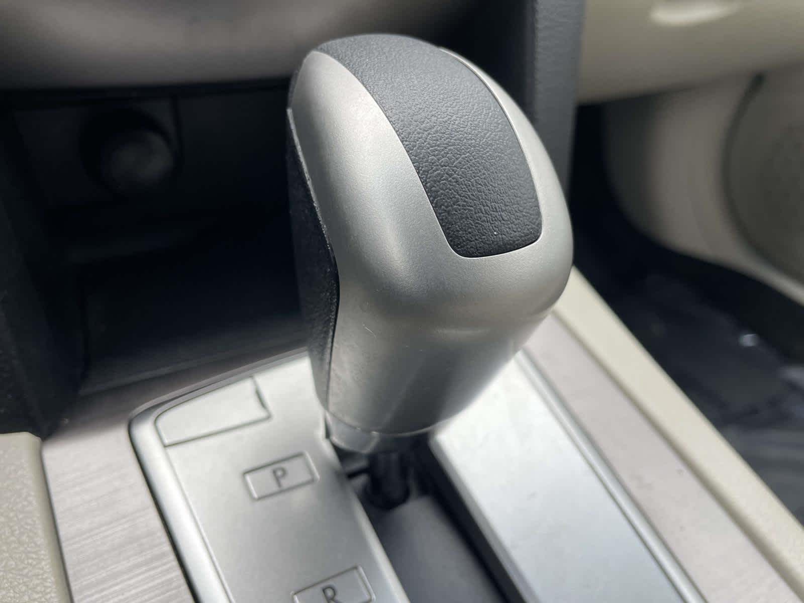 Thumbnail: 2011 Subaru Outback - 21