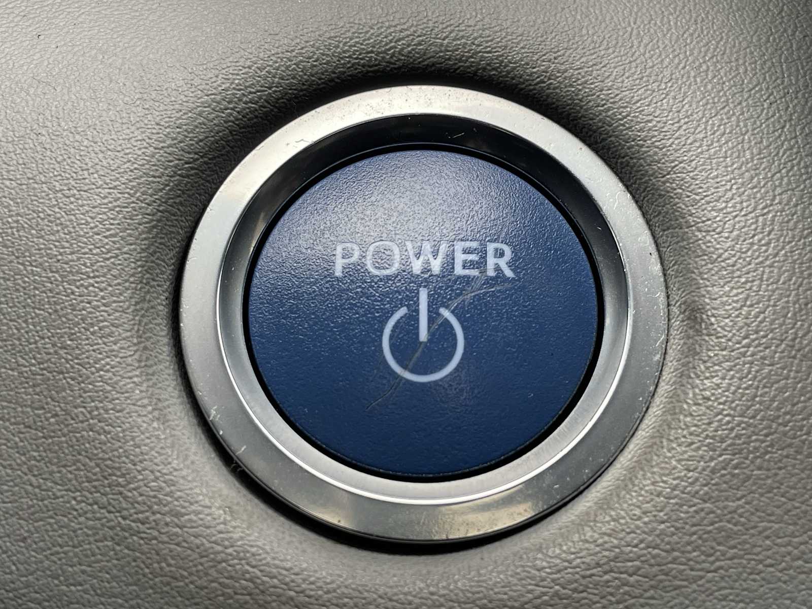 Thumbnail: 2020 Toyota Highlander - 21