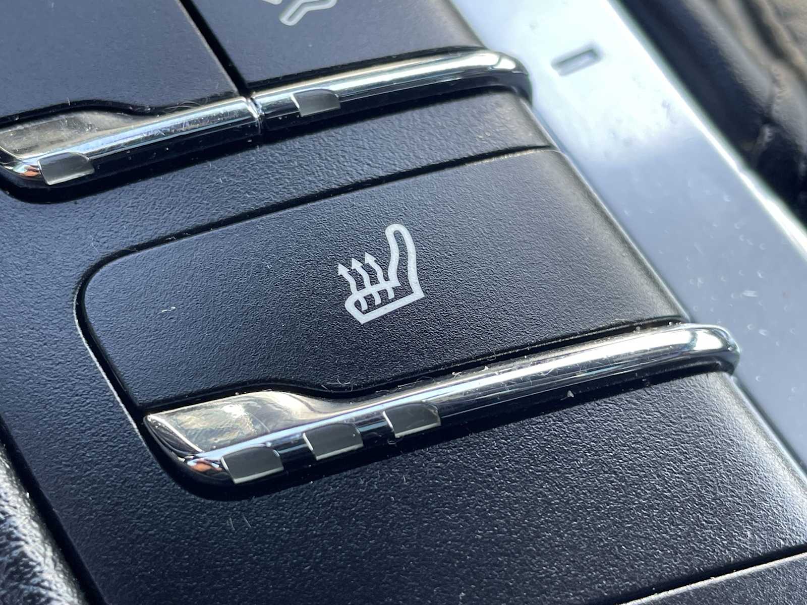 Thumbnail: 2018 Porsche Macan - 22