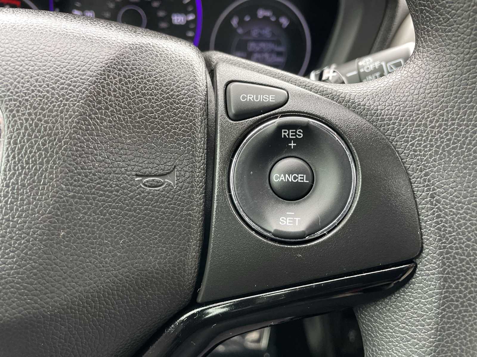 Thumbnail: 2018 Honda HR-V - 16