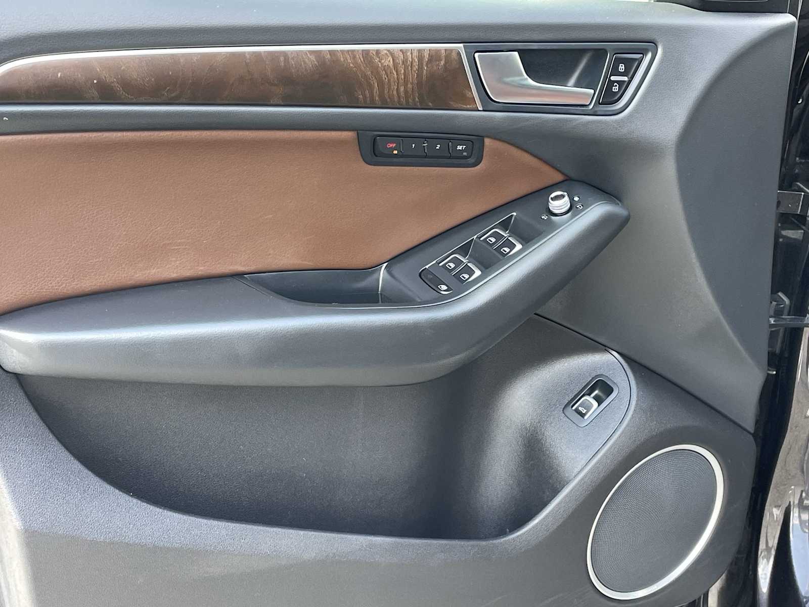 Thumbnail: 2016 Audi Q5 - 13