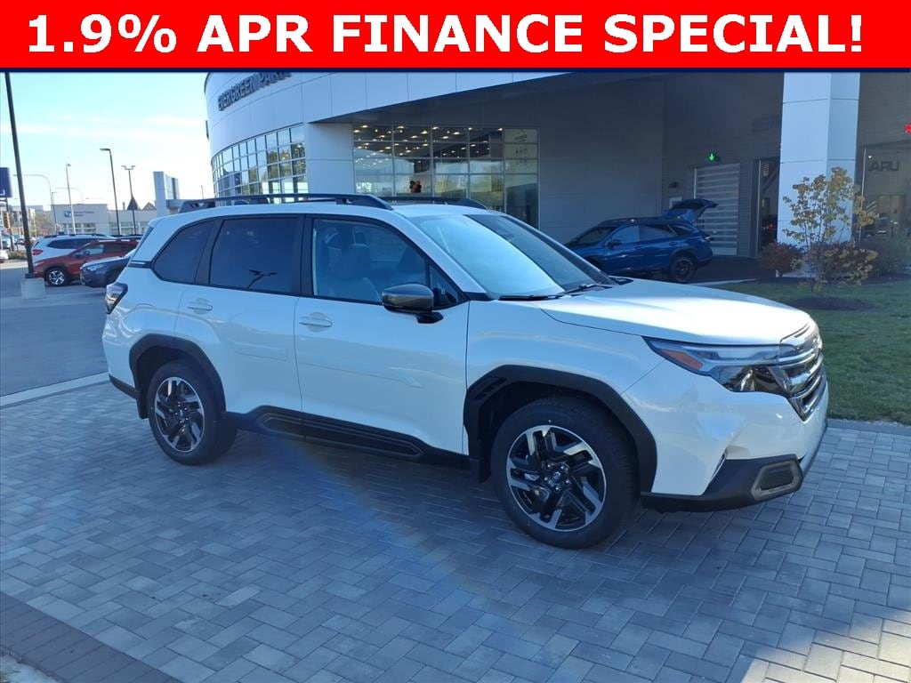 2025 Subaru Forester Limited's photo