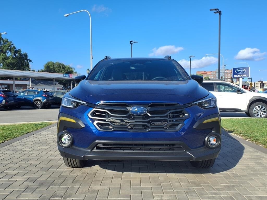 2025 Subaru Crosstrek Sport photo 2