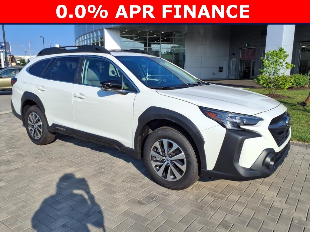 2025 Subaru Outback Premium's photo