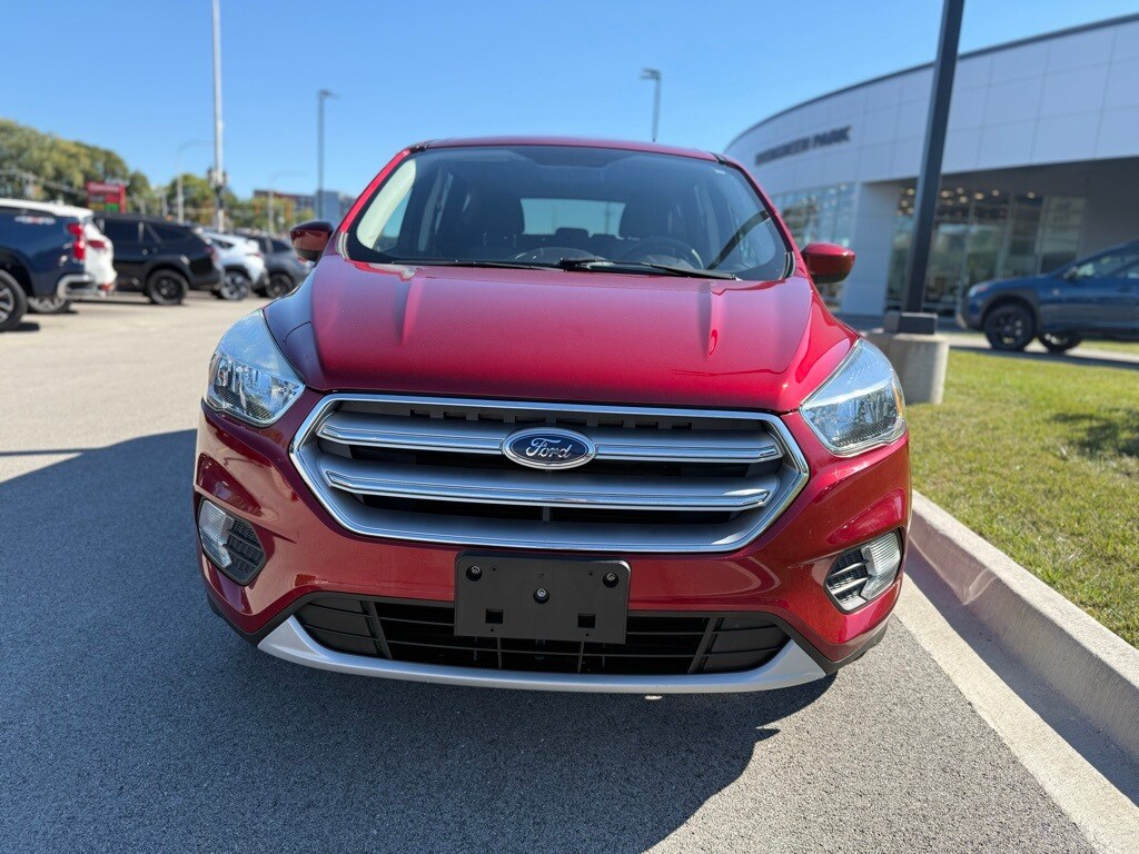 2017 Ford Escape SE photo 3