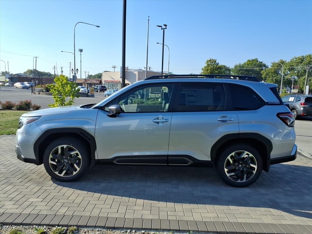 2025 Subaru Forester Limited photo 4