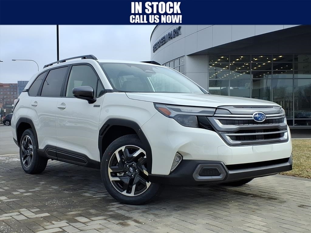 2025 Subaru Forester Limited's photo