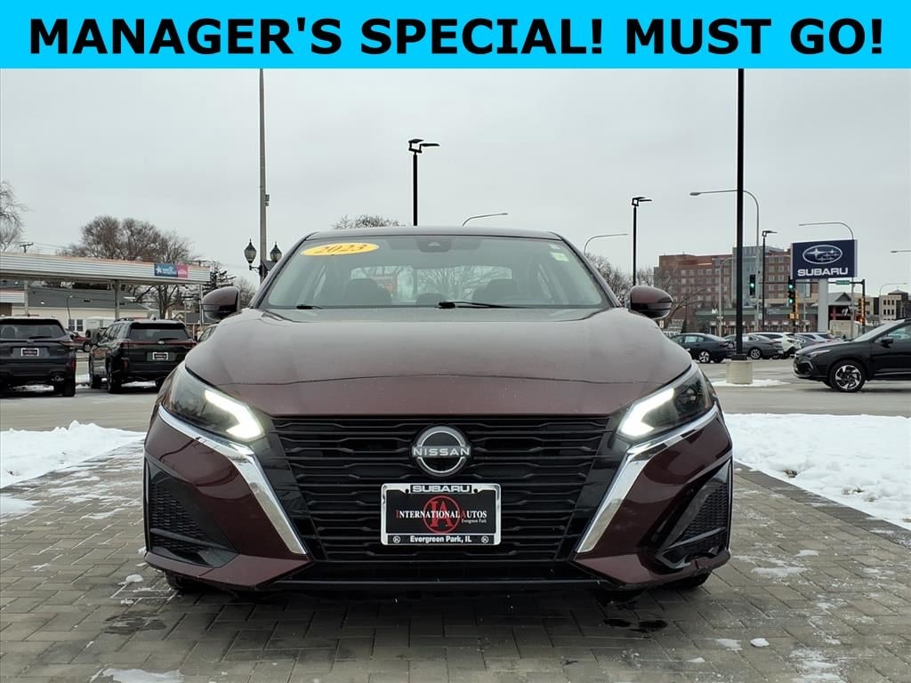 Used 2023 Nissan Altima 2.5 SV Sedan