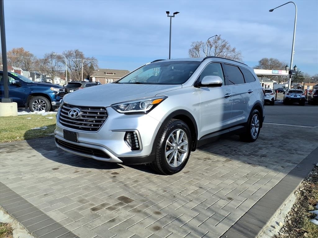 Used 2018 Hyundai Santa Fe SE SUV