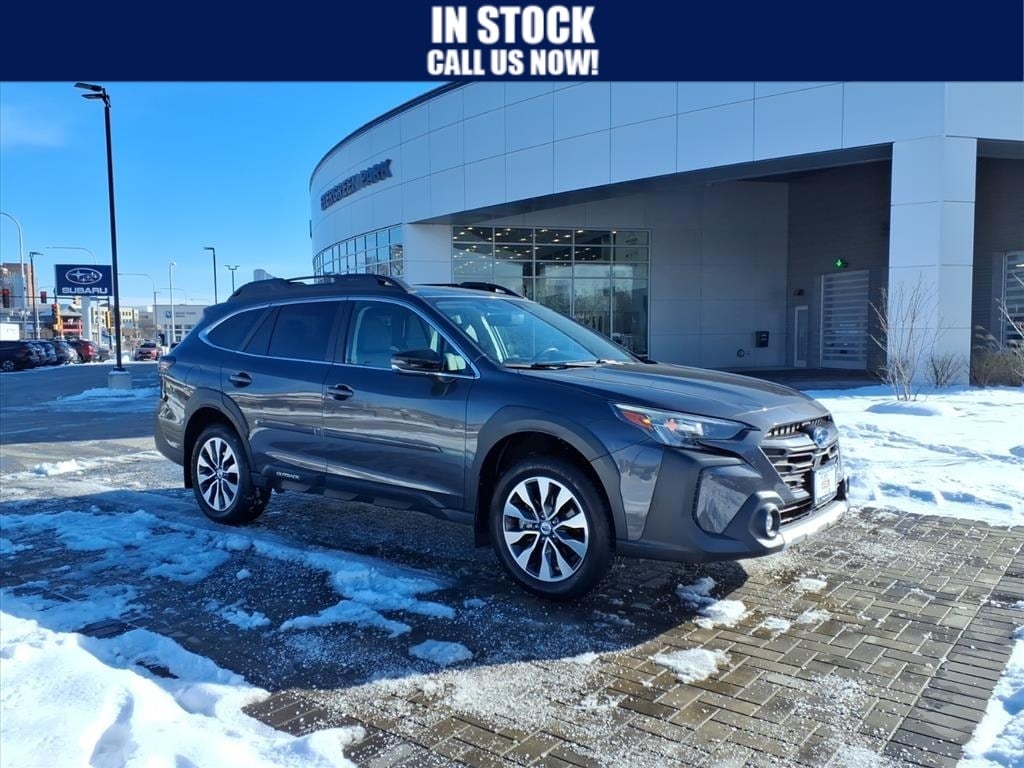 2023 Subaru Outback Limited's photo