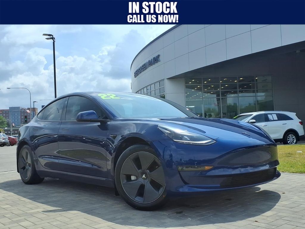 2022 Tesla Model 3 Long Range Dual Motor All-Wheel Drive's photo